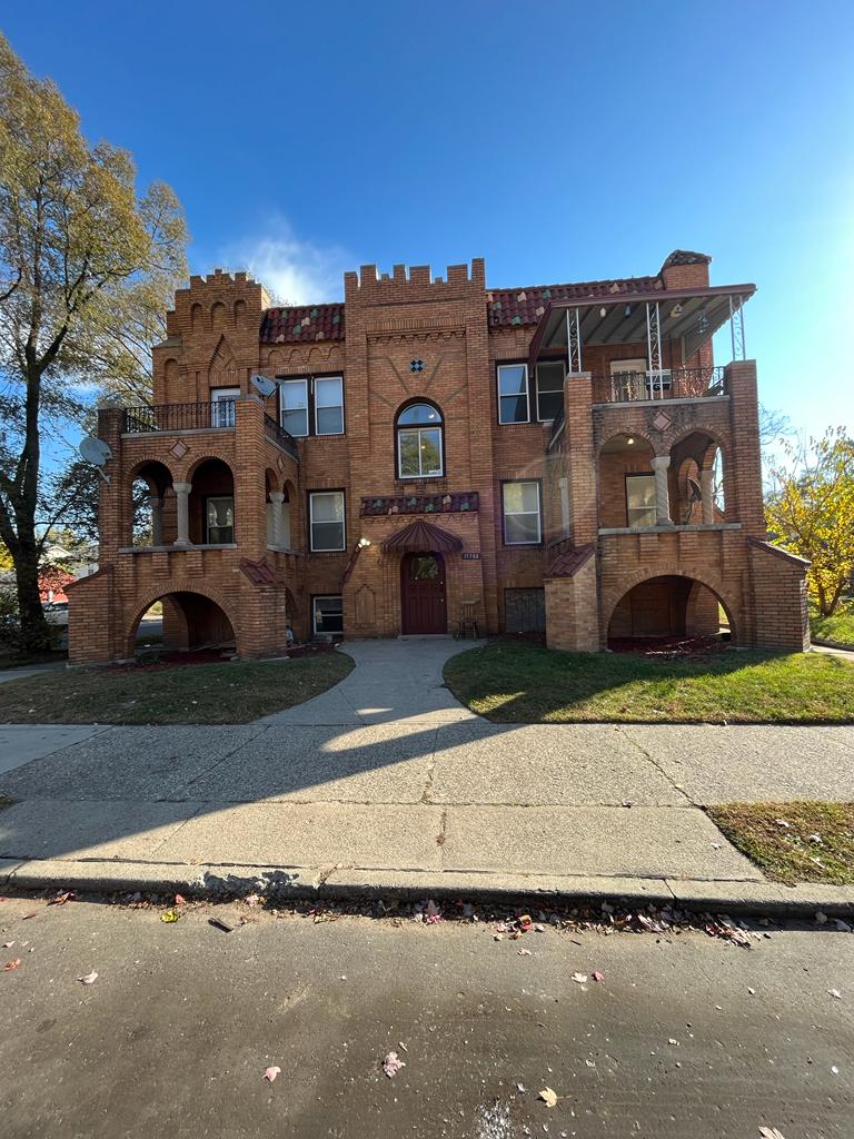Property thumbnail image