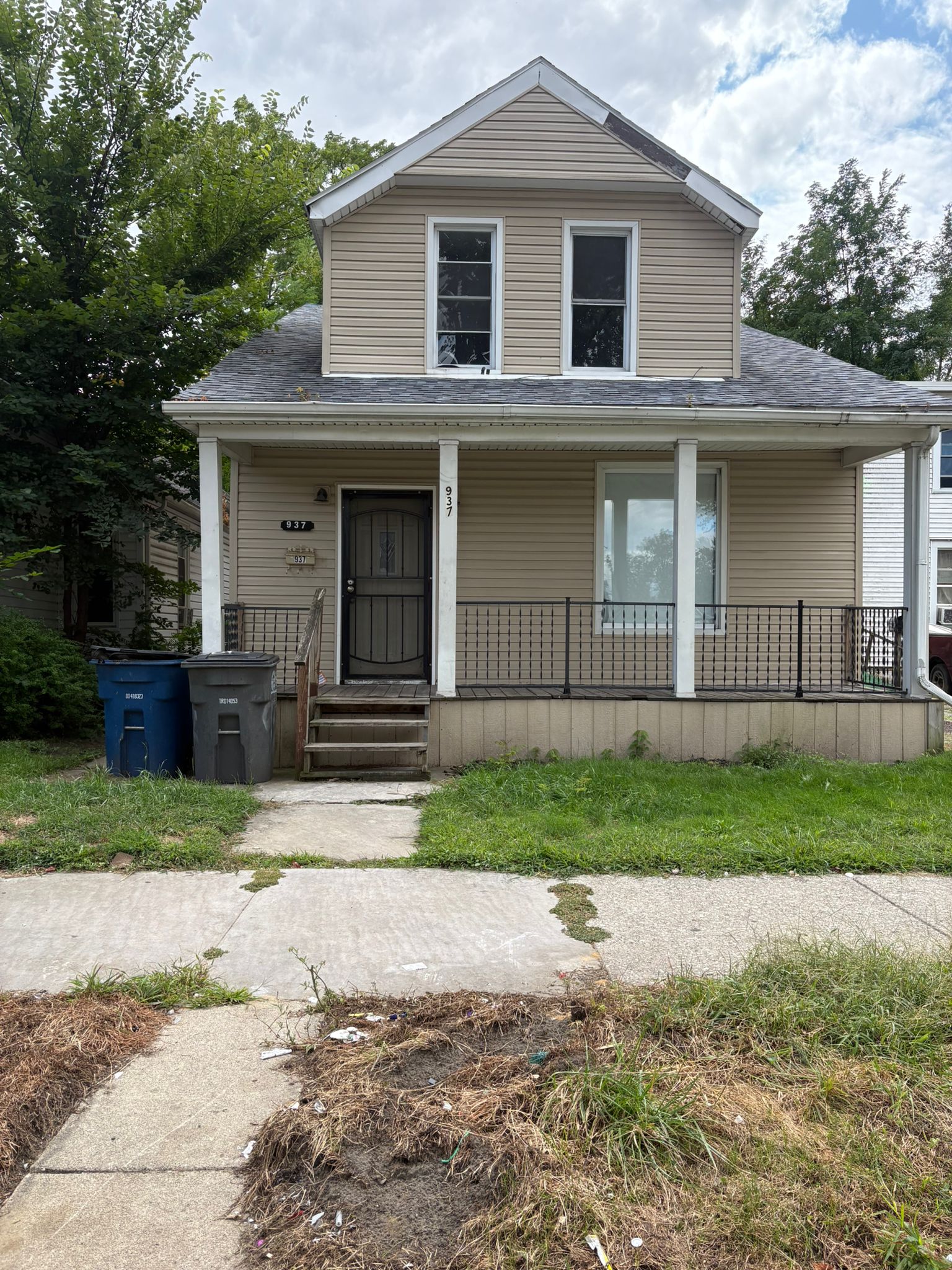 937 Prouty Avenue
